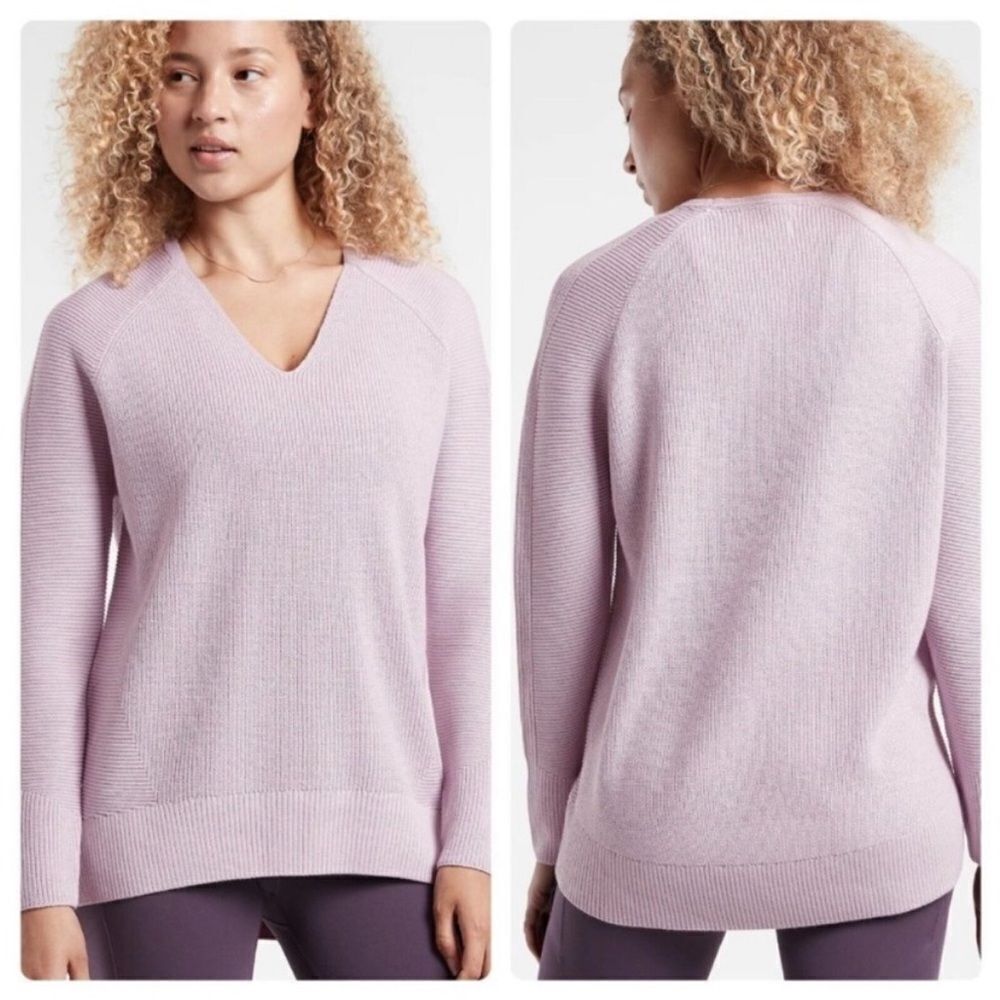 Athleta Hanover Sweater Womens XS Purple V Neck Merino Wool Blend Ribbed